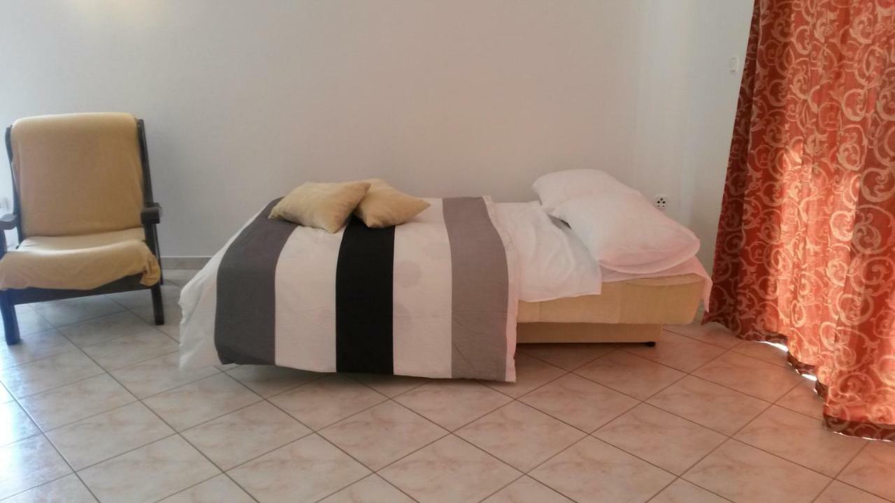 Apartman Lana Banjole Ngoại thất bức ảnh