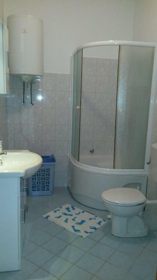 Apartman Lana Banjole Ngoại thất bức ảnh
