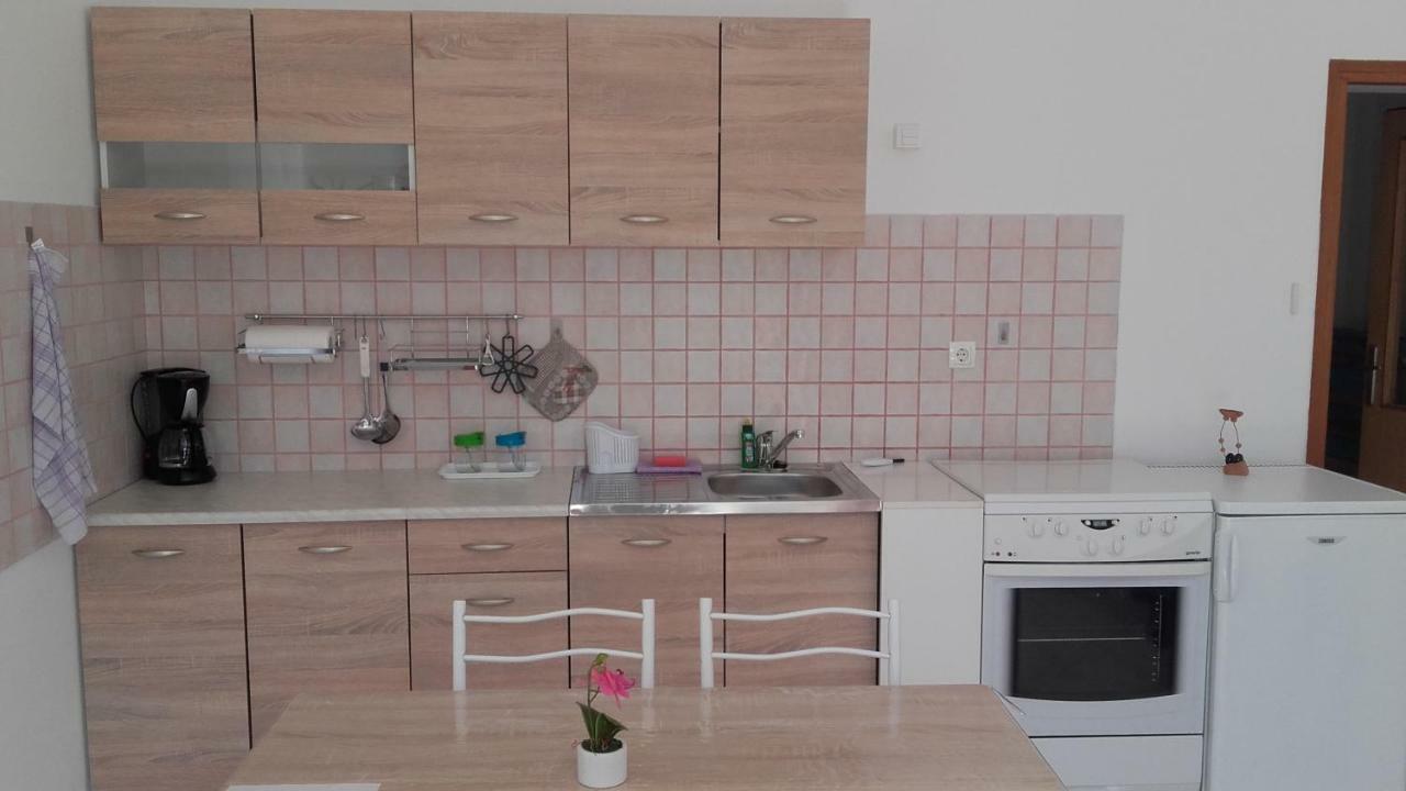 Apartman Lana Banjole Ngoại thất bức ảnh
